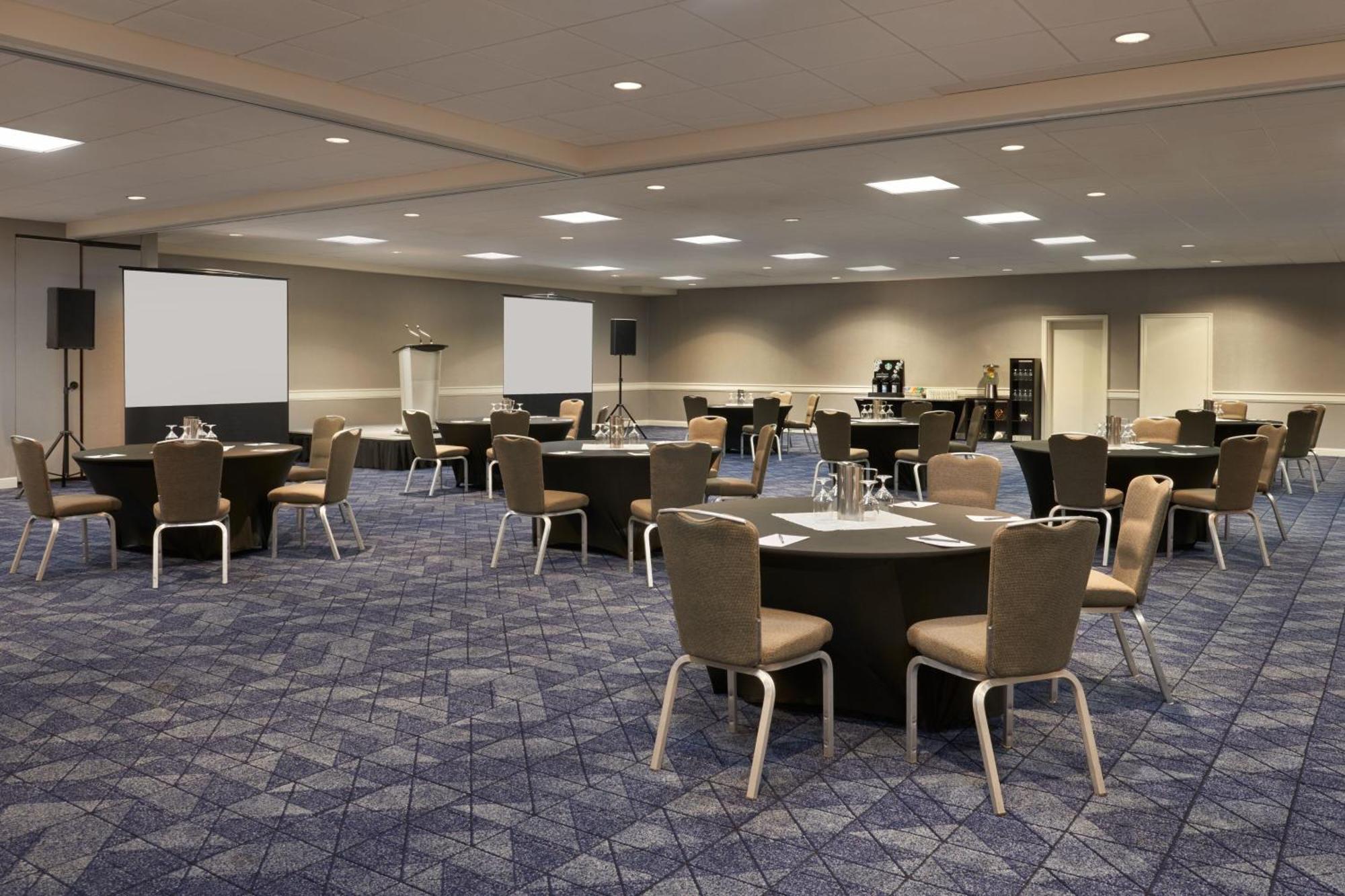 Courtyard By Marriott Ottawa Downtown Hotel Exterior foto